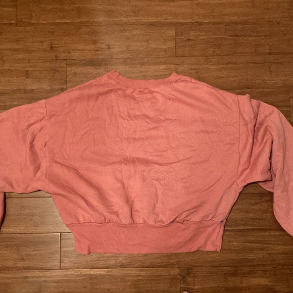 Pink cropped crewneck - Picture 2 of 4